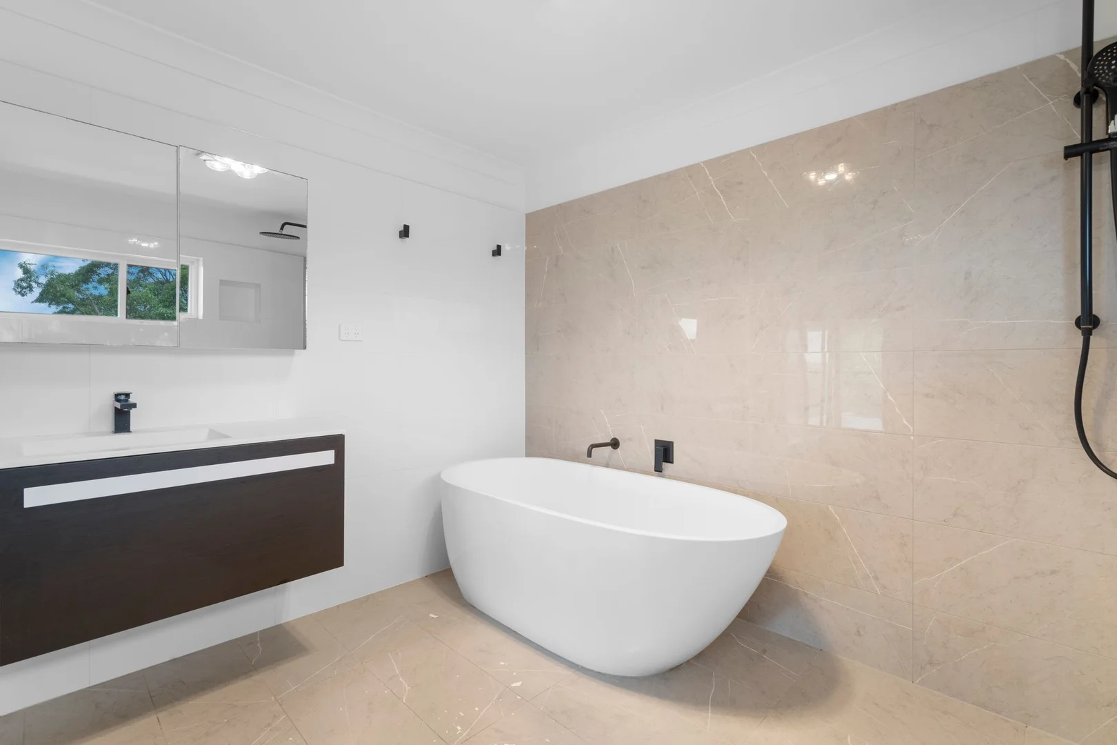 Additional image 6 of 83 Tranters Avenue, Camp Hill QLD 4152