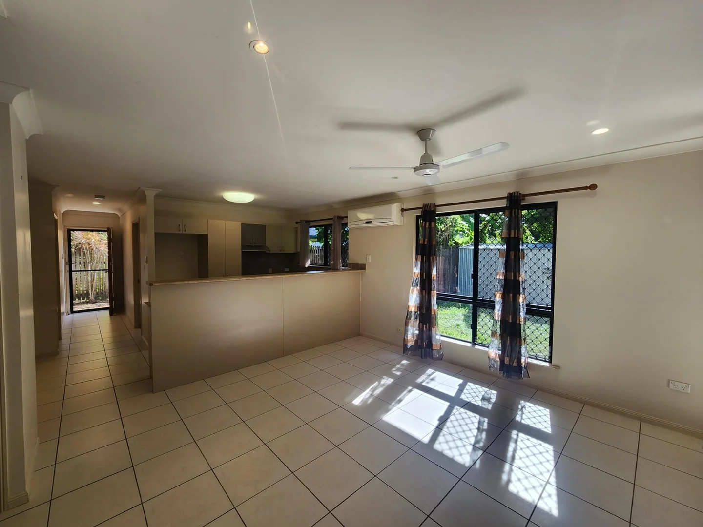 Additional image 2 of 2/9 Jennifer, Kelso QLD 4815