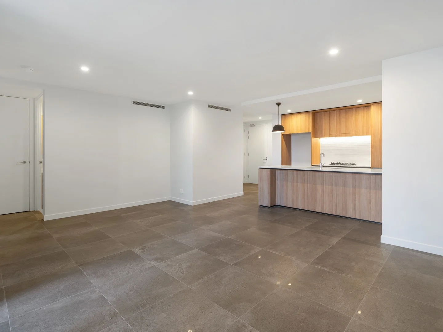 Additional image 3 of 408/186 Clarence Rd, Indooroopilly QLD 4068