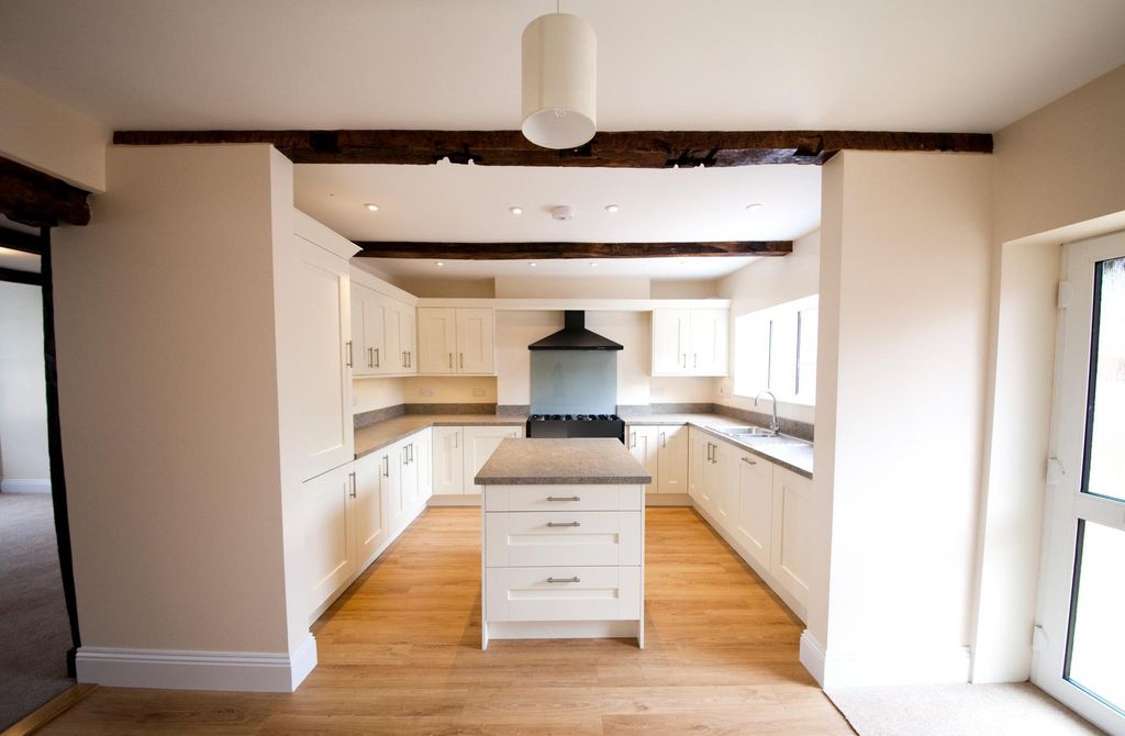 Additional image 2 of 3 bed flat to rentThe Homend, Ledbury HR8
