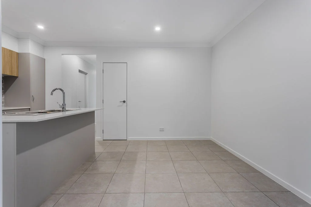 Additional image 4 of 103a Panorama Circuit, Ripley QLD 4306
