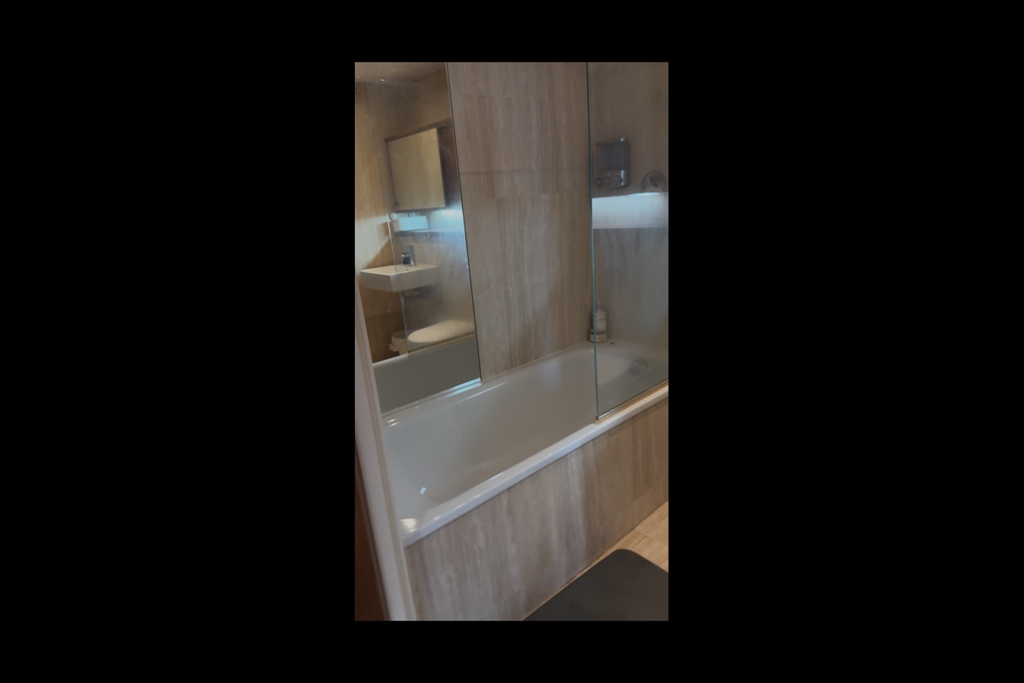 Additional image 3 of Room in a Shared Flat, St Pauls Square, S1, N1 7GU