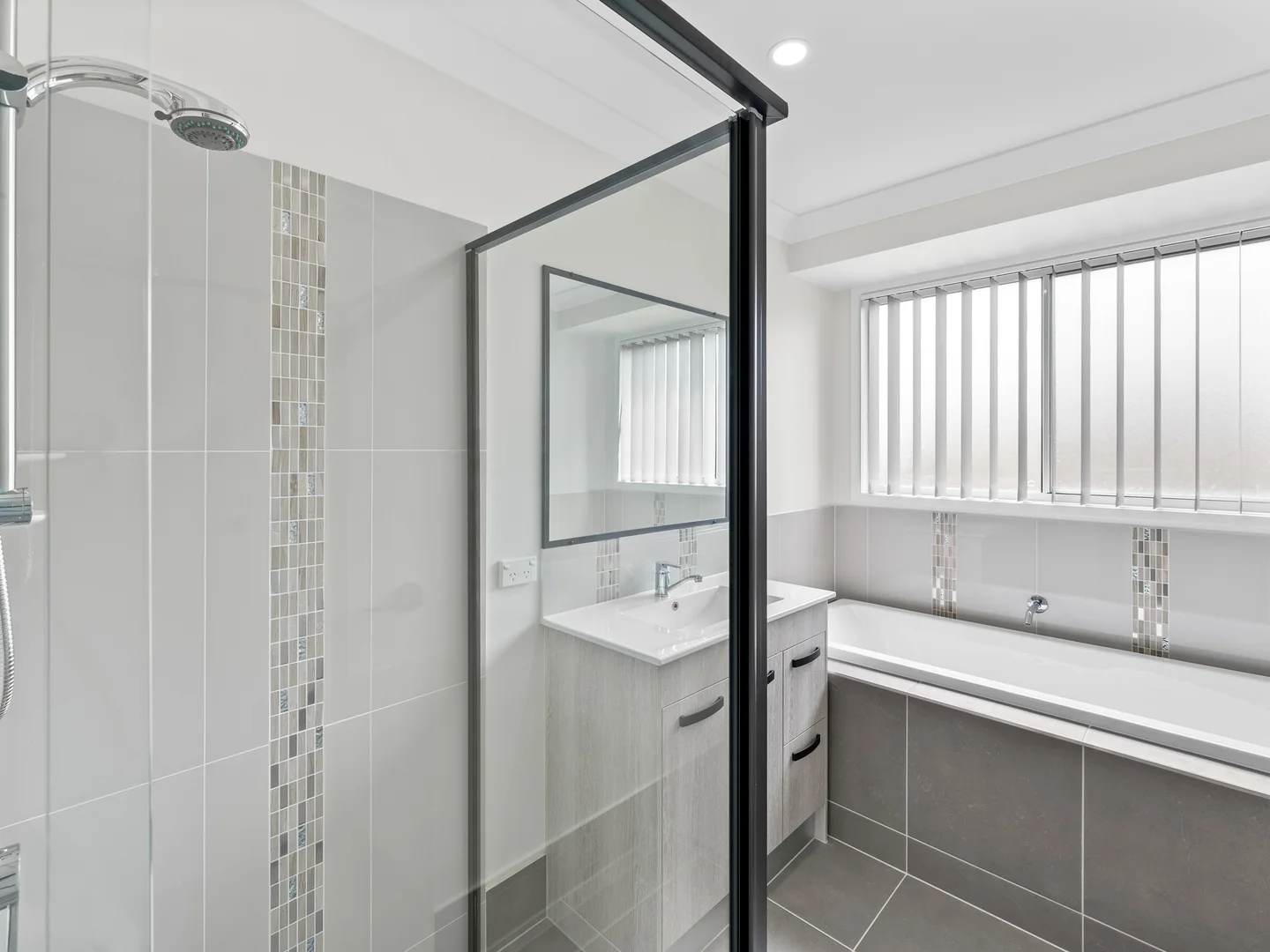Additional image 10 of 6 Eastminster Way, Eli Waters QLD 4655