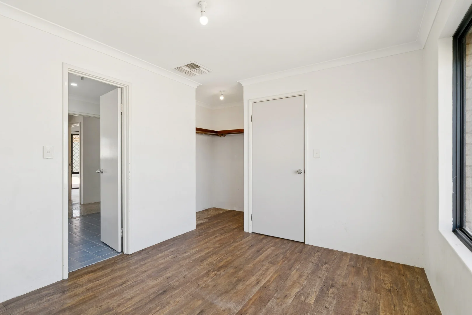 Additional image 3 of 39 Abrolhos Loop, Beckenham WA 6107