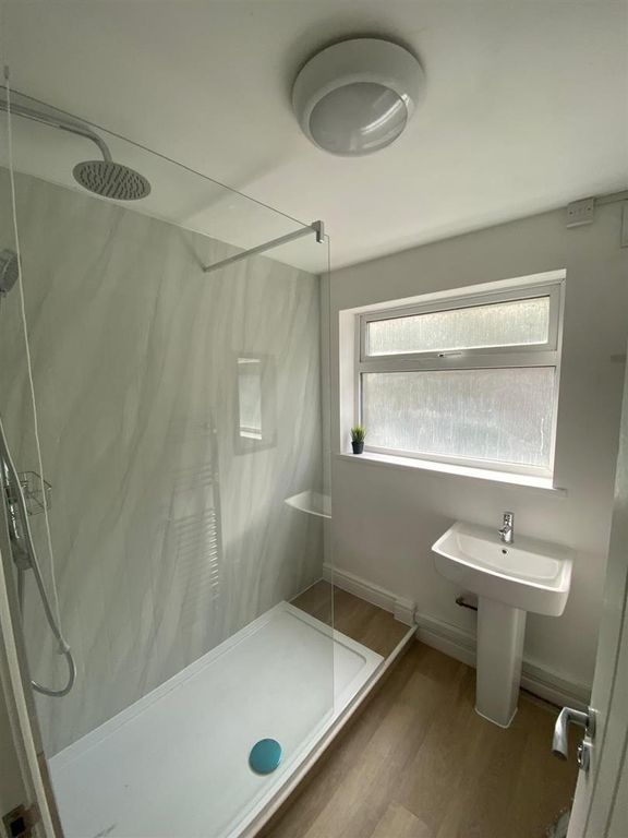 4 bed terraced house to rentBrook Street, Treforest, Pontypridd CF37