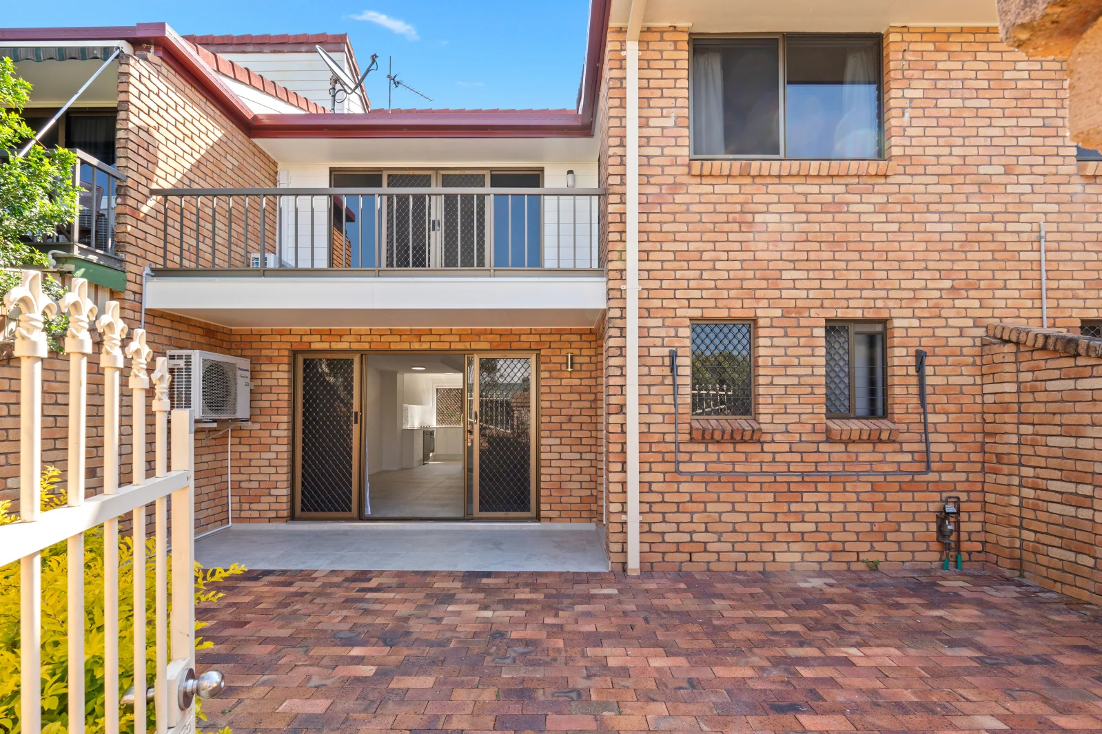 Additional image 18 of 2/44 Venice Street, Mermaid Beach QLD 4218