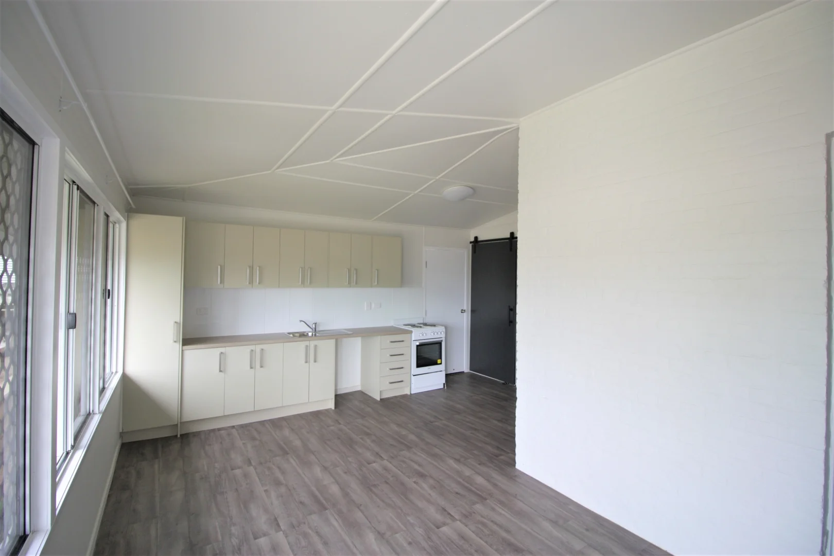 Additional image 2 of 1/63 Church Street, Charters Towers City QLD 4820