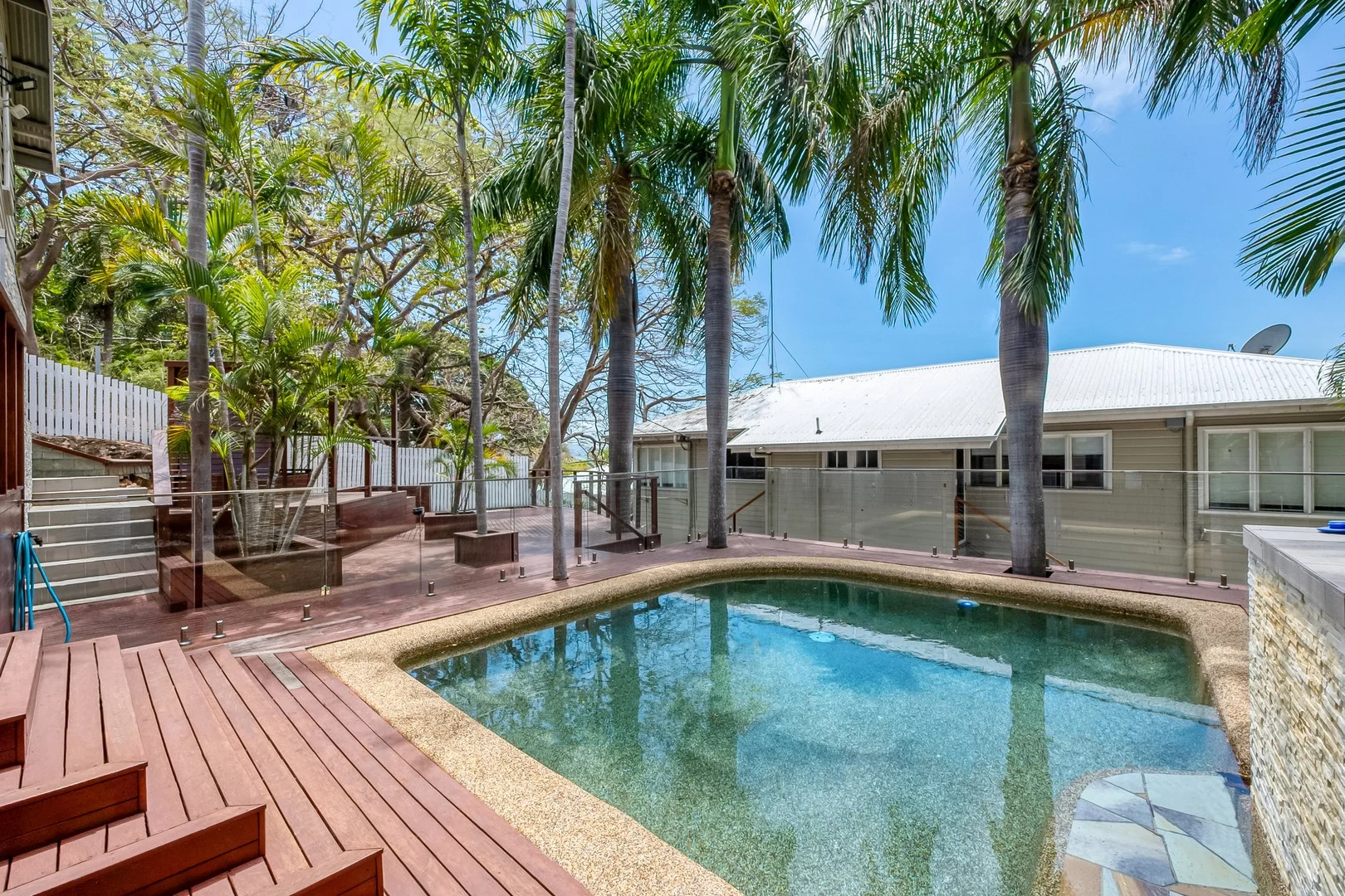 2/6 Eyre Street, North Ward QLD 4810