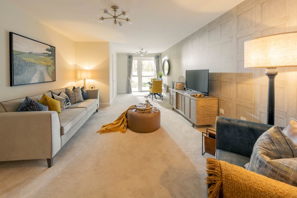 Additional image 3 of 2 bed flat to rentTadley RG26