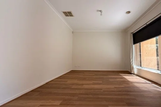 Additional image 2 of 5 Cook Street, Caroline Springs VIC 3023
