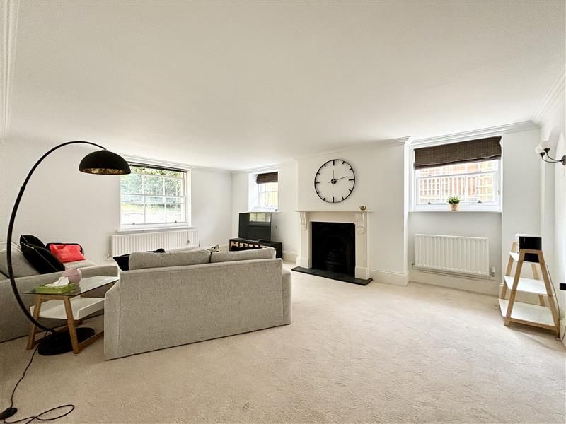 Additional image 8 of 2 bed flat to rentLondon Road, Cheltenham GL52