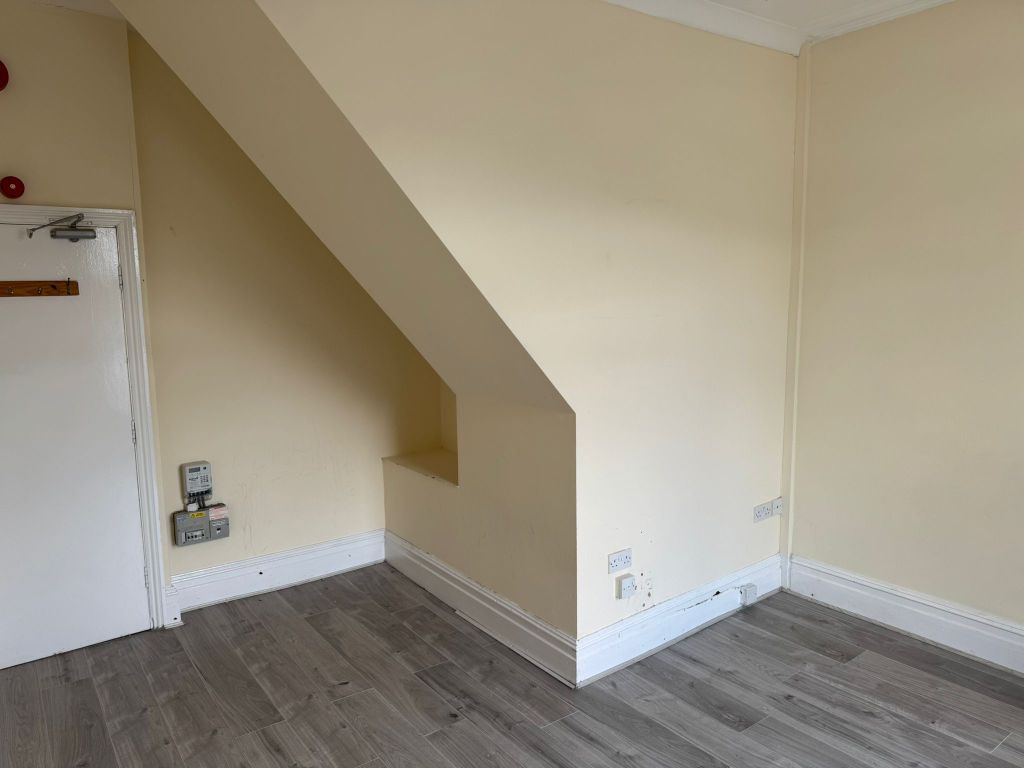 Additional image 8 of 1 bed flat to rentWood Street, Menai Bridge LL59