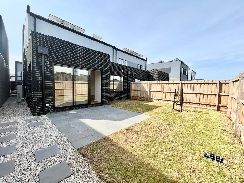 Additional image 2 of 4b2b Rustic Avenue, Burwood East VIC 3151