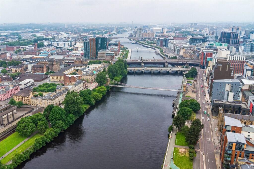 Additional image 38 of 3 bed penthouse to rentDunlop Street, City Centre G1