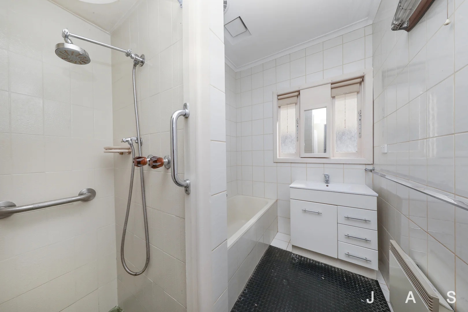 Additional image 10 of 13 Clydebank Road, Essendon West VIC 3040