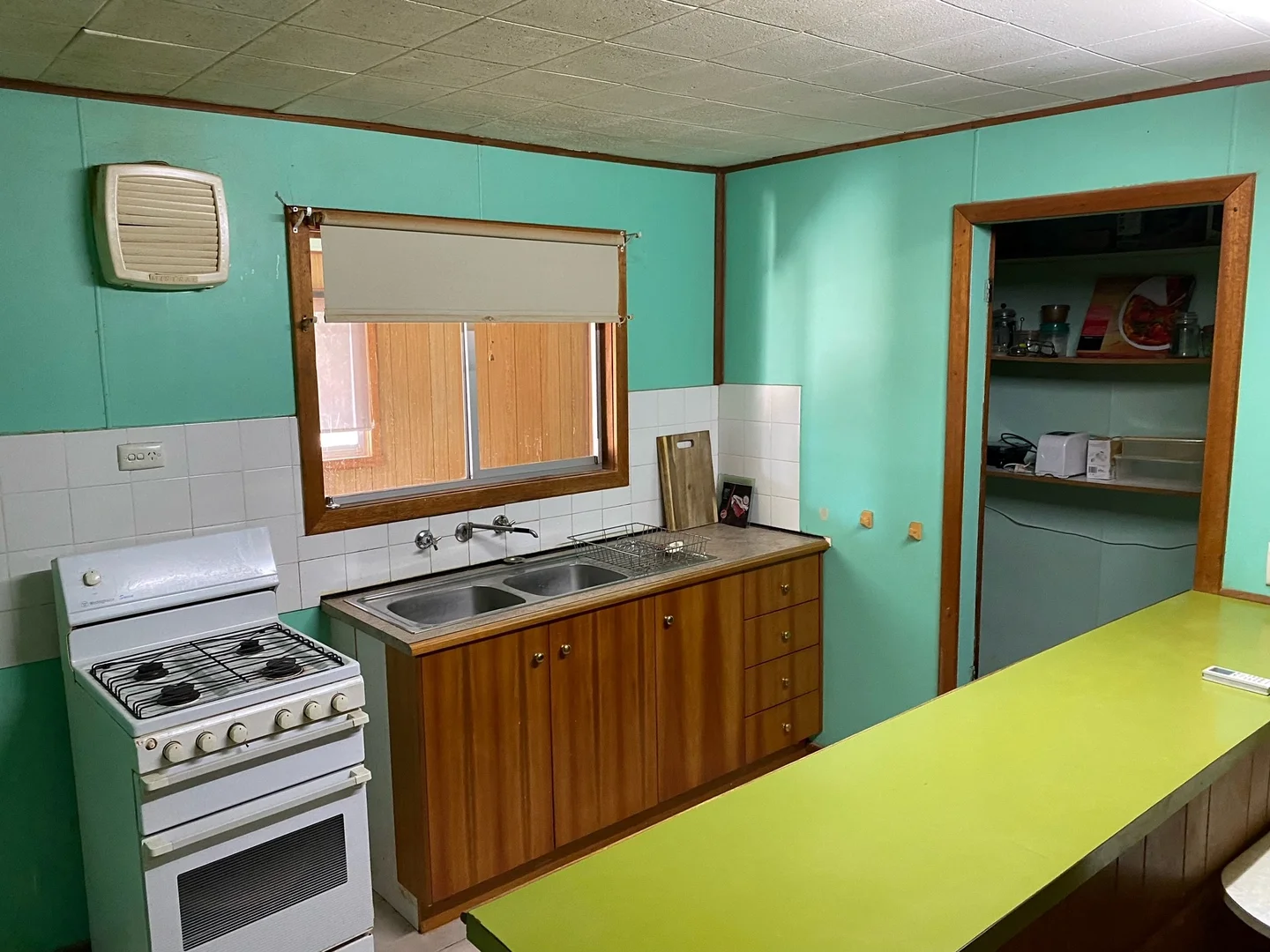 Additional image 2 of 304 Eyre Street, Coober Pedy SA 5723