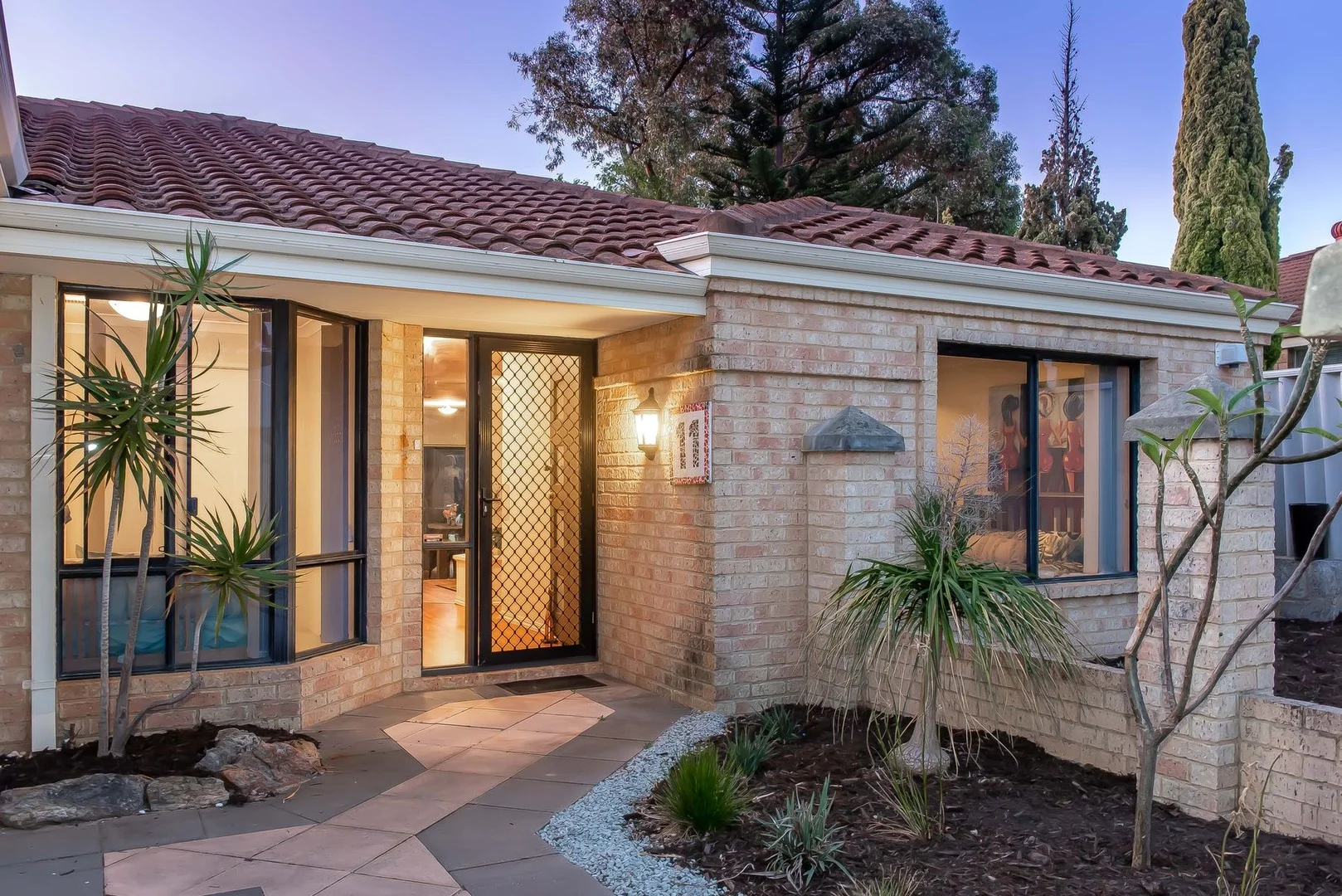 11 Harbour Elbow, Banksia Grove WA 6031