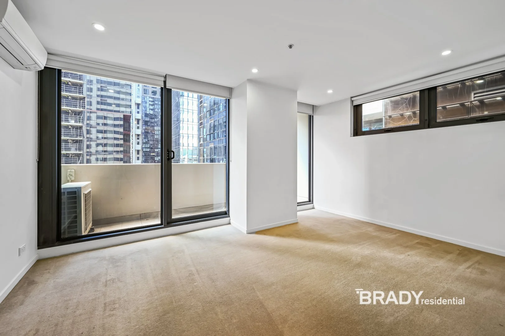 2503/5 Sutherland Street, Melbourne VIC 3000