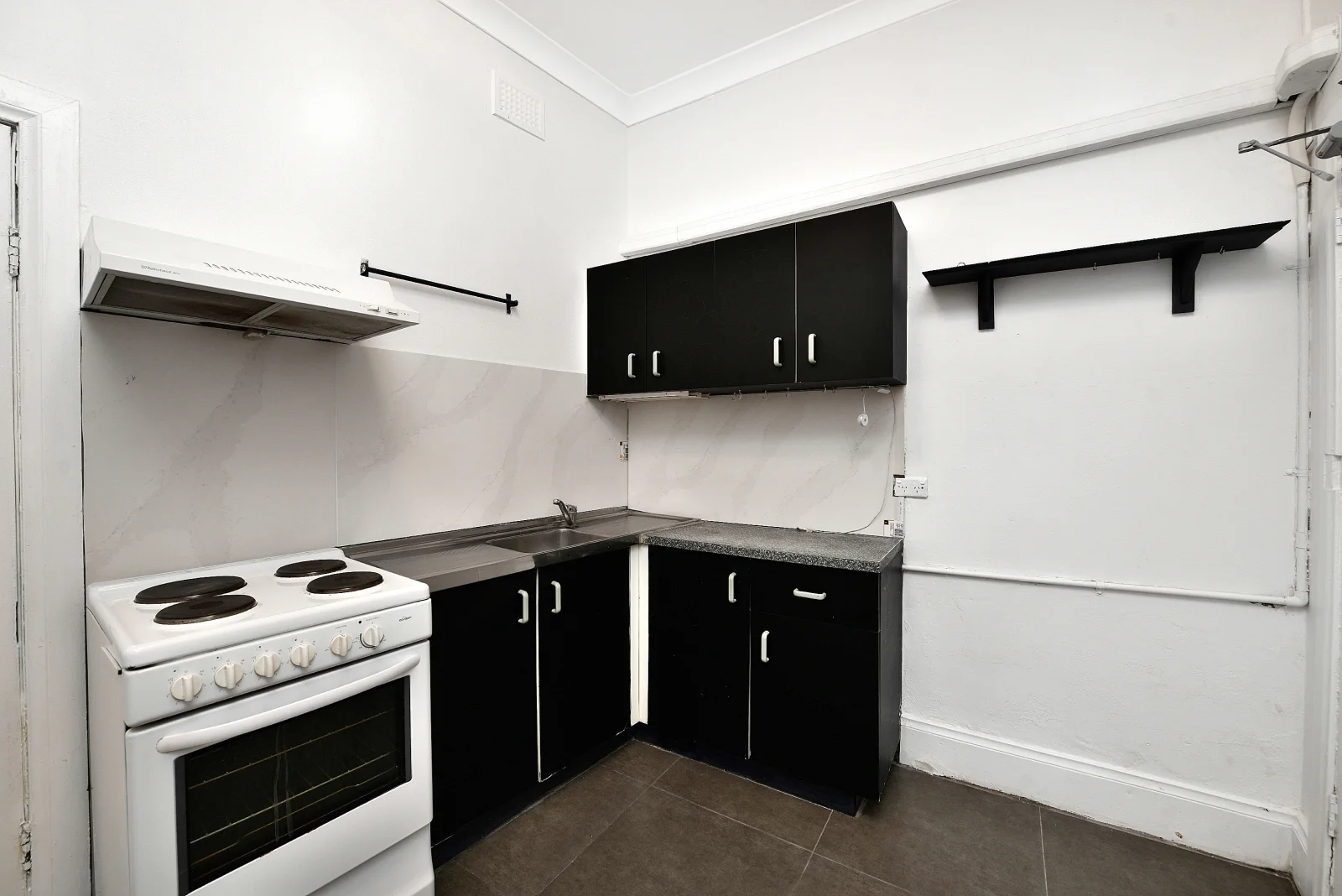 Additional image 3 of 1/81 Canterbury Road, Canterbury NSW 2193