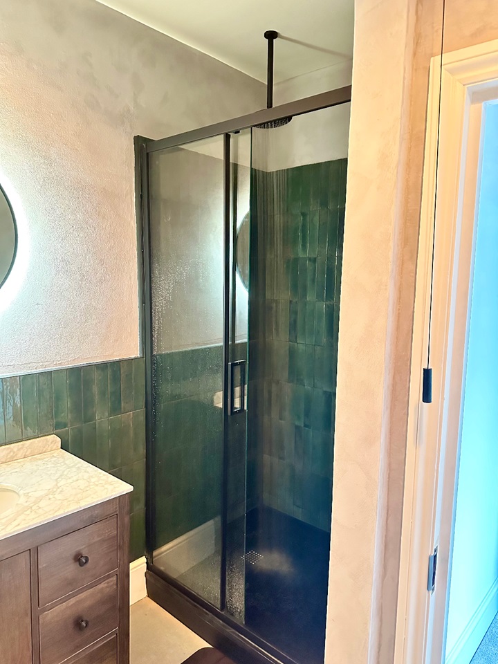 Additional image 16 of 2 Bed Flat, Royal York Crescent, BS8, N1 7GU