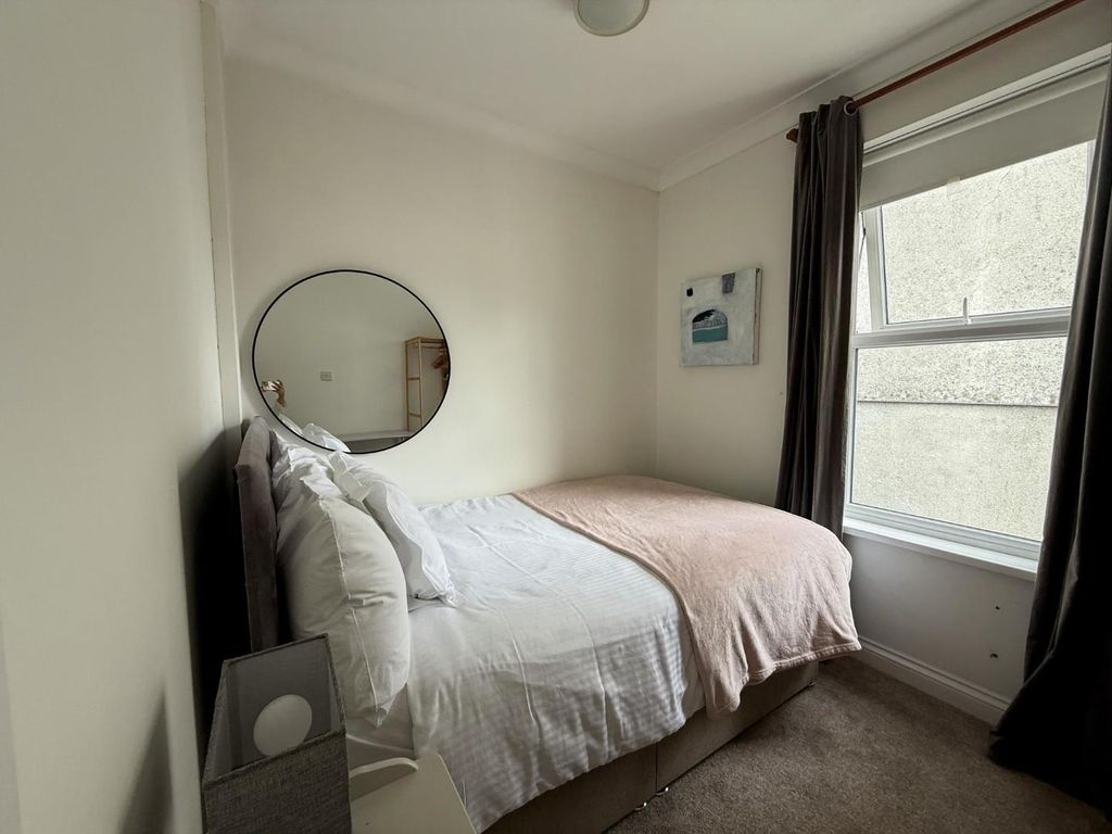 Additional image 3 of 3 bed town house to rentAlfred Street, Plymouth PL1
