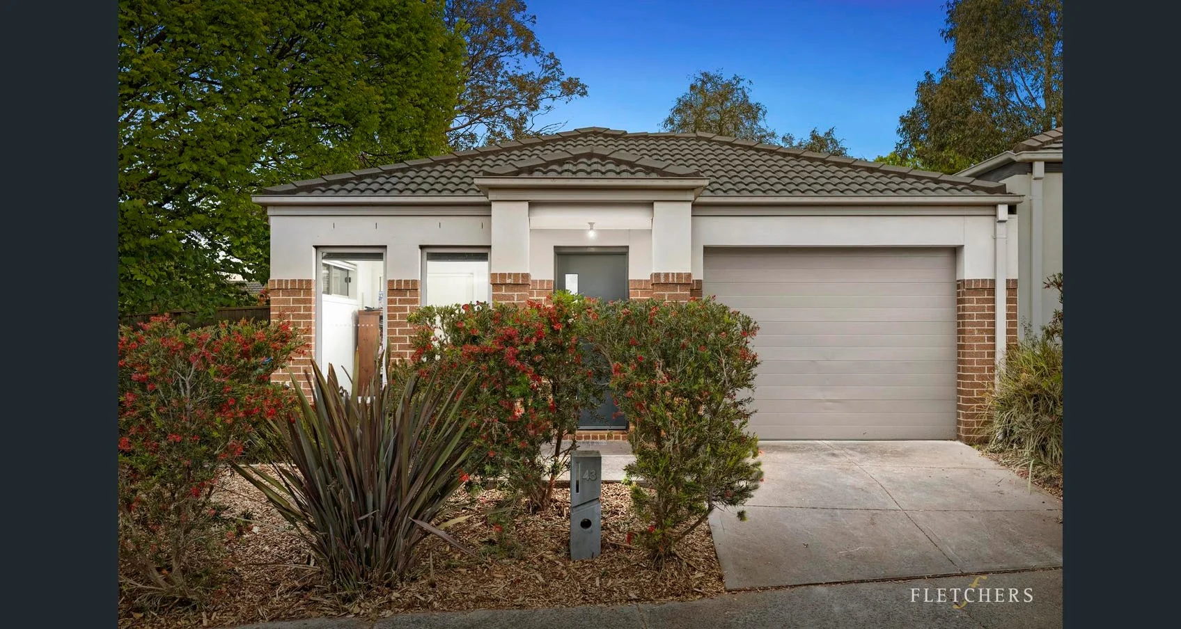 43 Tanika Cct, Croydon VIC 3136