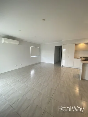 Additional image 4 of 40 Cambridge Way, Ripley QLD 4306
