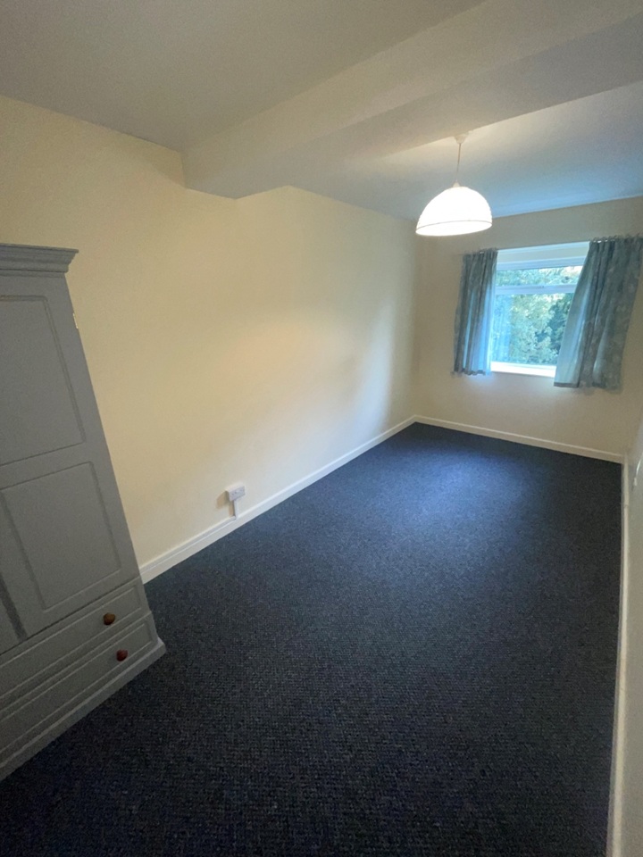 1 Bed Flat, Downfield Road, BS8, N1 7GU photo 5
