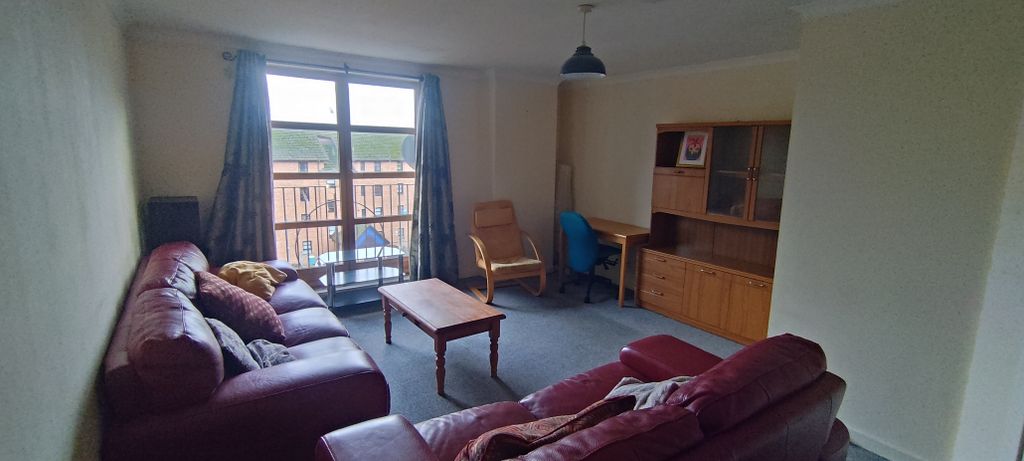 4 bed shared accommodation to rentSeagate, Dundee DD1 photo 3