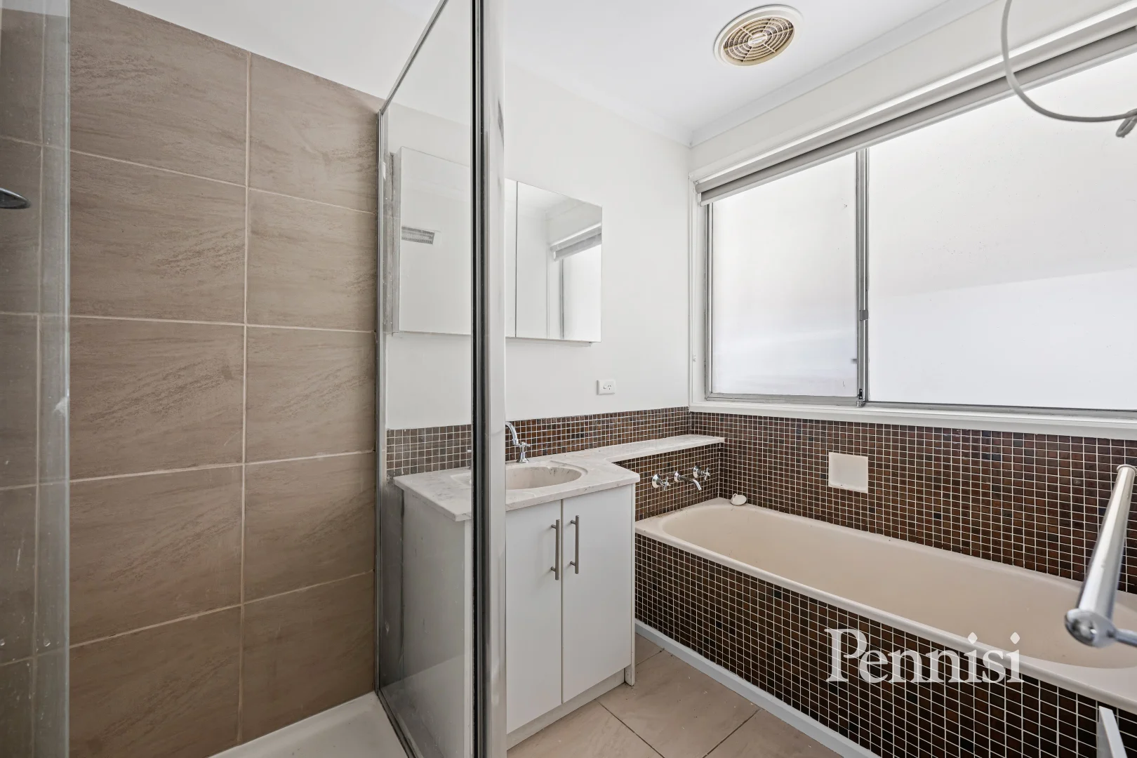 Additional image 4 of 10 Grantley Drive, Gladstone Park VIC 3043
