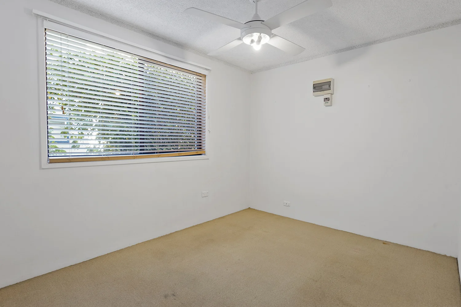 Additional image 9 of Marine Parade, Biggera Waters QLD 4216