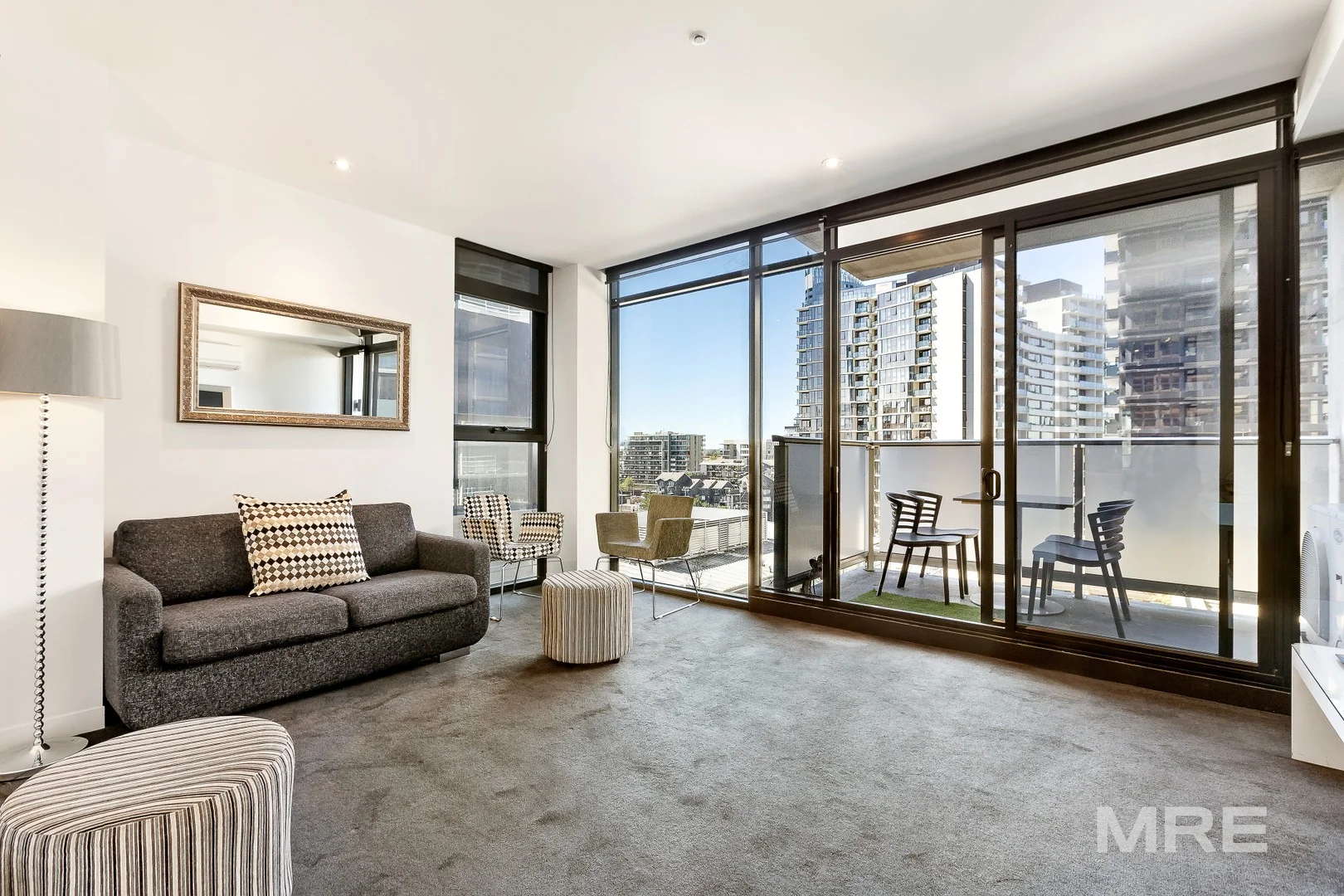 811/7 Yarra Street, South Yarra VIC 3141