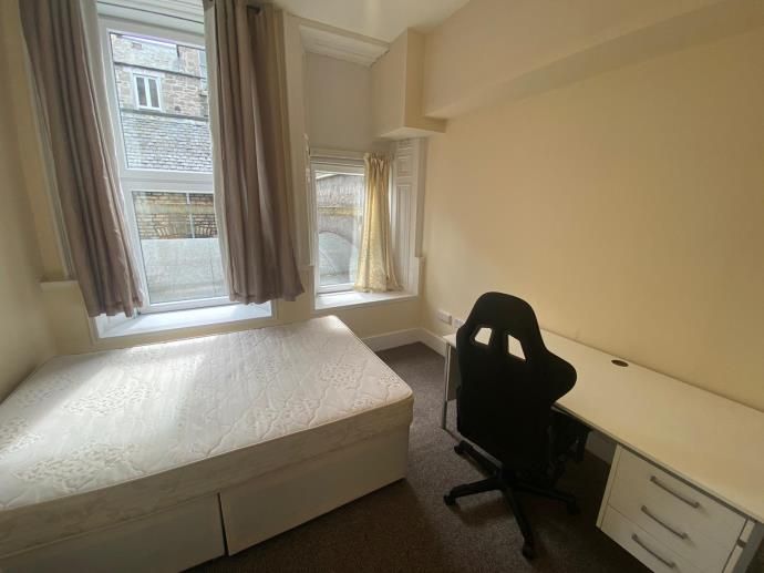 Additional image 6 of 4 bed flat to rent11A, Whitehall Street, Dundee DD1