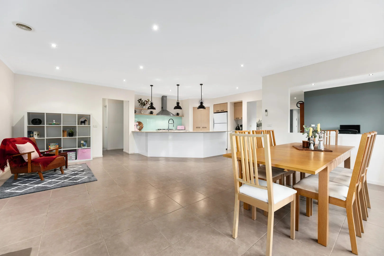 Additional image 5 of 104 Wattle Valley Drive, Hillside VIC 3037