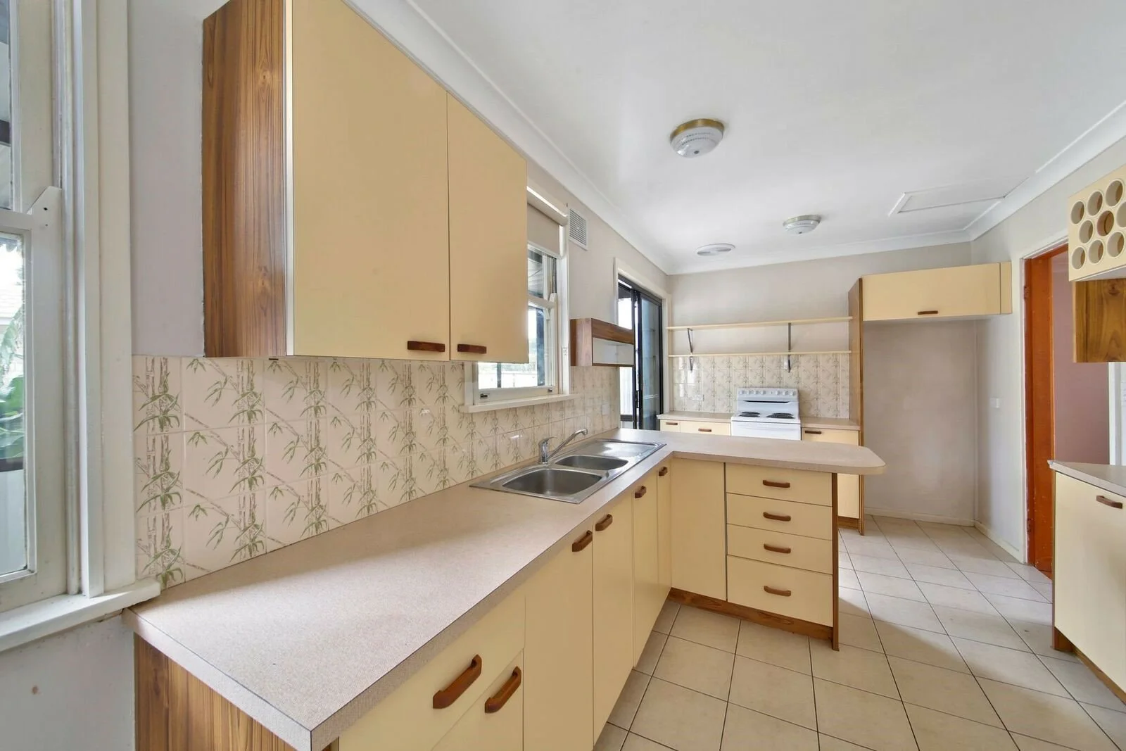 Additional image 4 of 3 Frazer Avenue, Lurnea NSW 2170
