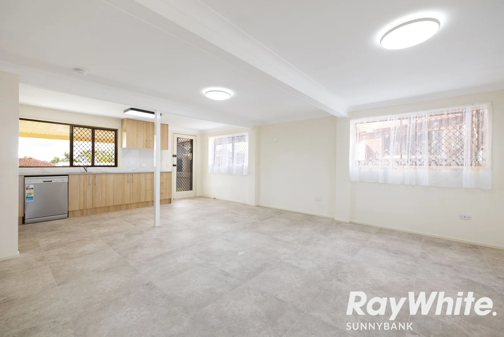 Additional image 3 of 18 Camaro Street, Runcorn QLD 4113