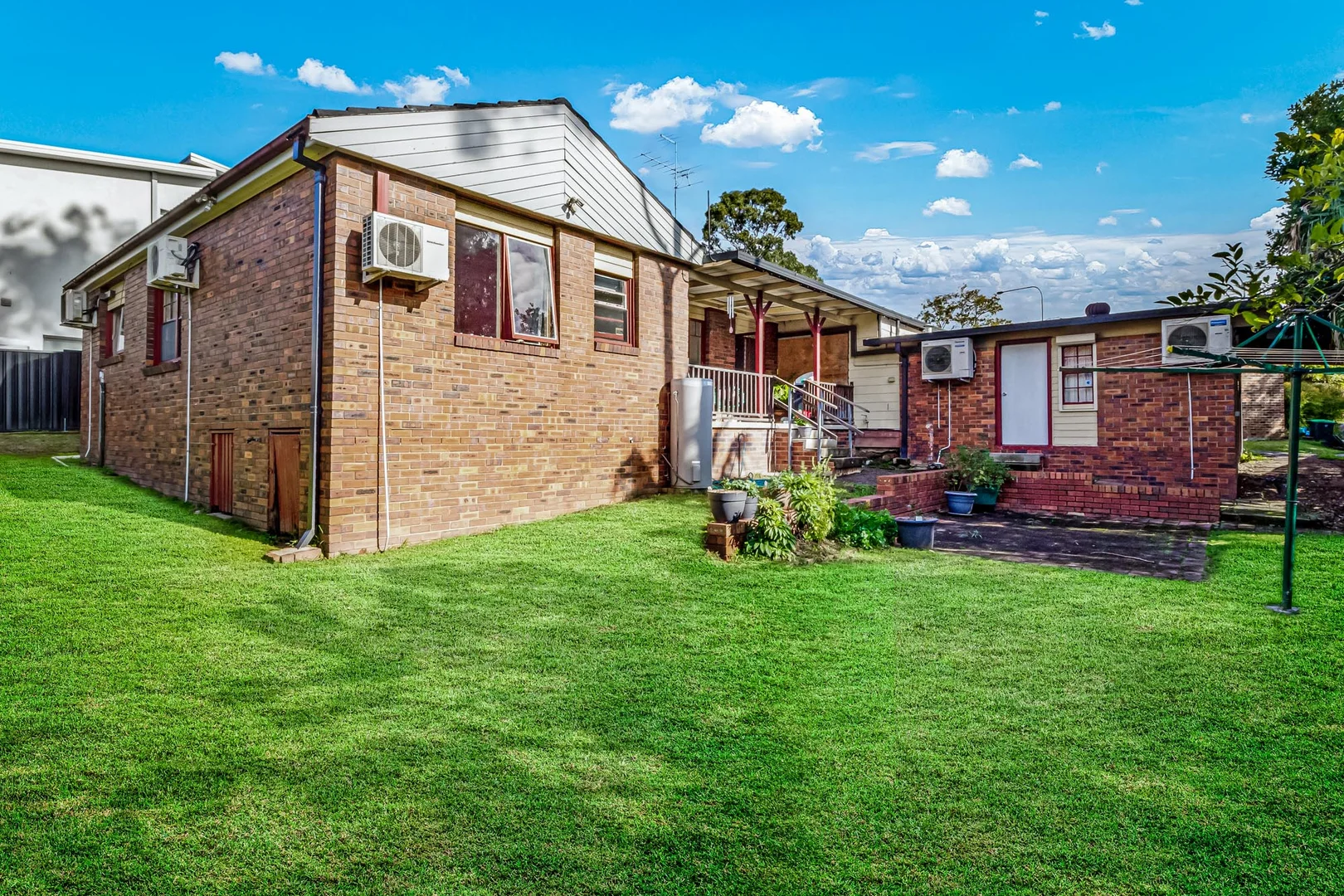 Additional image 5 of 8a Washington Place, Castle Hill NSW 2154