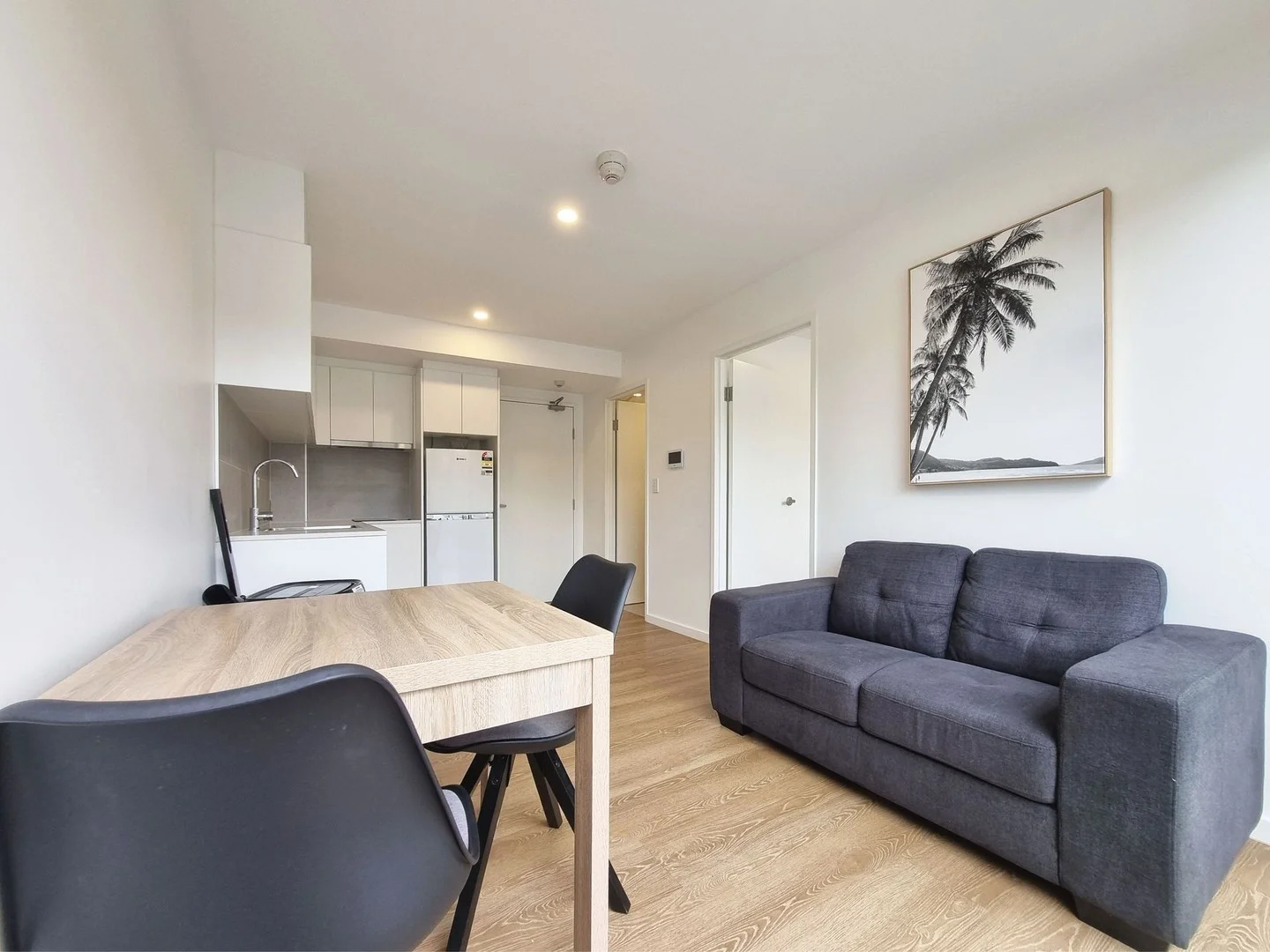8 Forsyth Pl, Oatlands NSW 2117