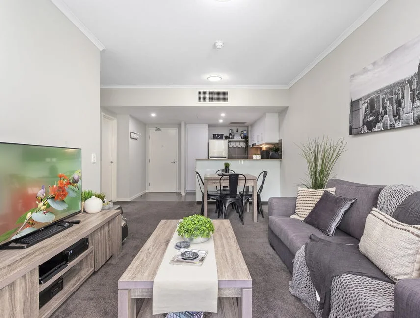 1063/1 Ocean Street, Burleigh Heads QLD 4220