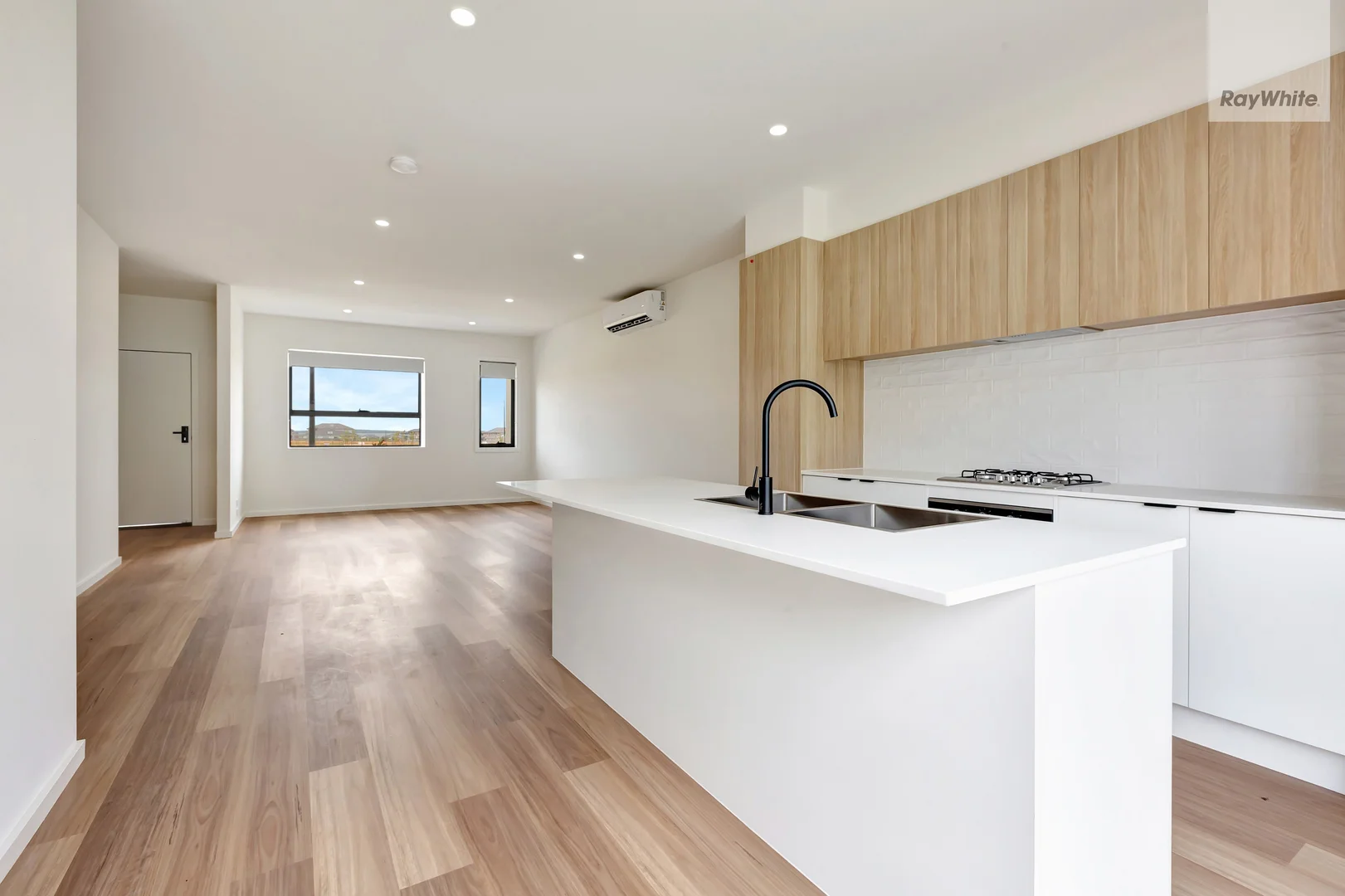 Additional image 4 of 16 Angelina Terrace, Truganina VIC 3029
