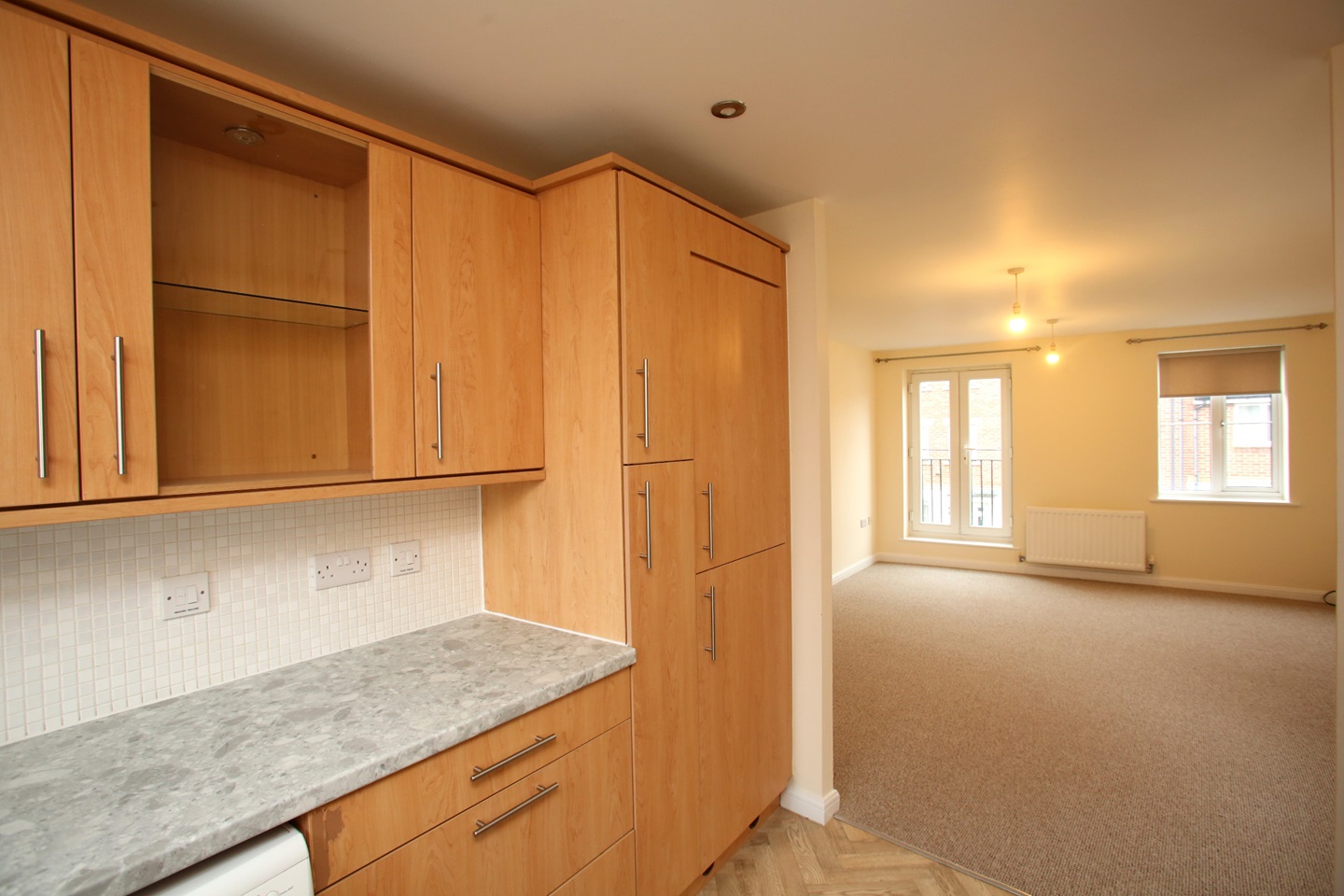 2 Bed Flat, Montreal Avenue, BS7, N1 7GU photo 3