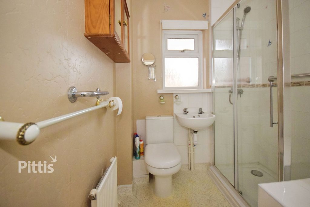 Additional image 10 of 3 bed semi-detached house to rentLinnet Close, Newport PO30
