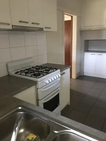 Additional image 3 of 38 Roberts Street, Essendon VIC 3040