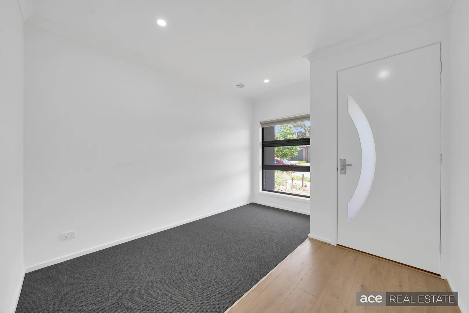 Additional image 2 of 42 Indura Drive, Werribee VIC 3030