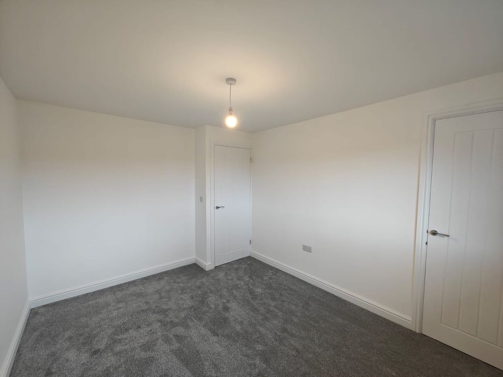 Additional image 10 of 3 bed end terrace house to rentRibble Square, Bettws NP20