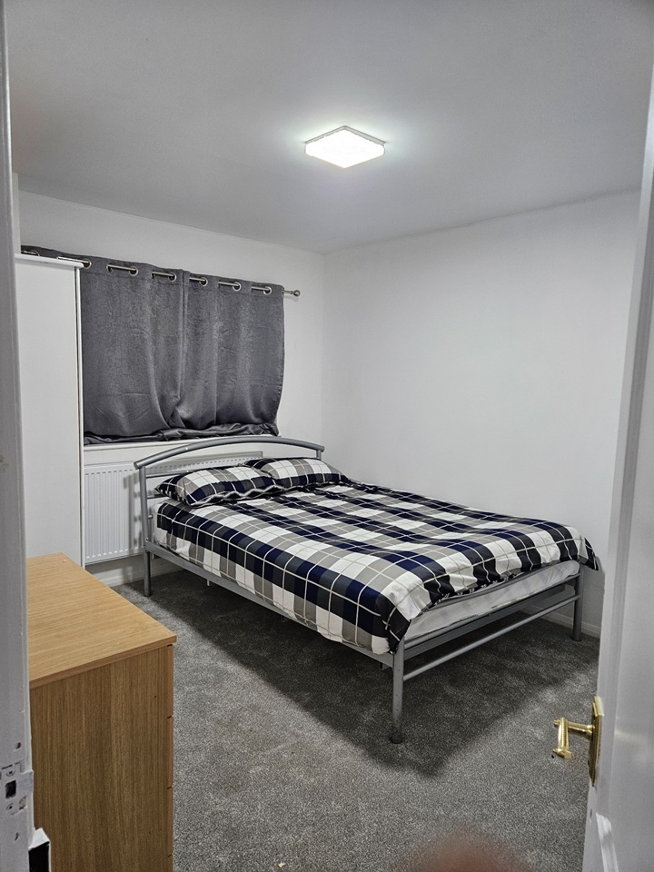 3 Bed End Terrace, Troopers Hill, BS5, N1 7GU