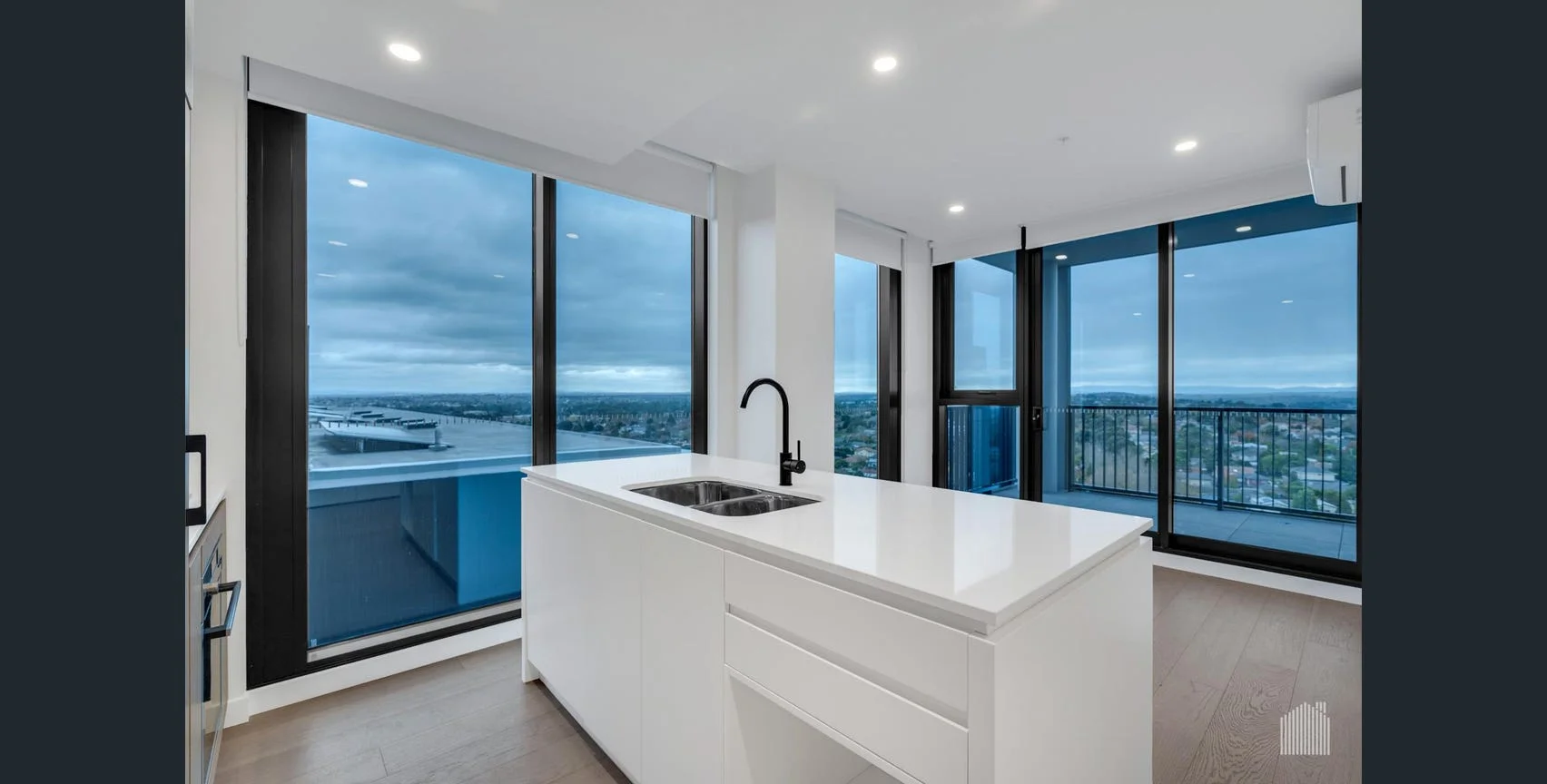 Additional image 6 of 904C/45 Linden Avenue, Ivanhoe VIC 3079