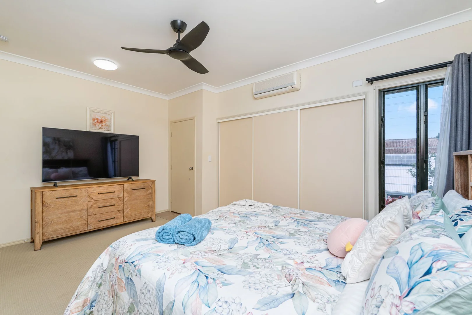 Additional image 3 of Unit 2/175 Torquay Rd, Scarness QLD 4655