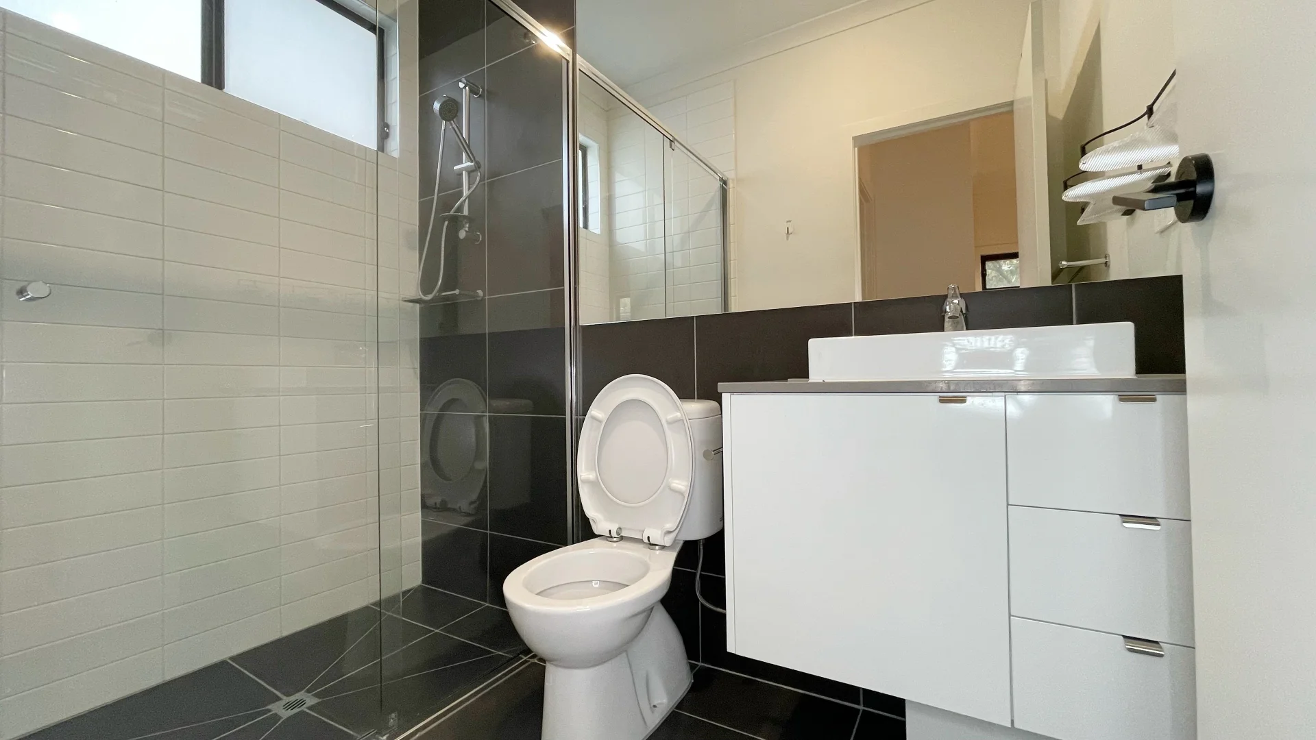 Additional image 10 of 5/9 Citrus Court, Doncaster VIC 3108
