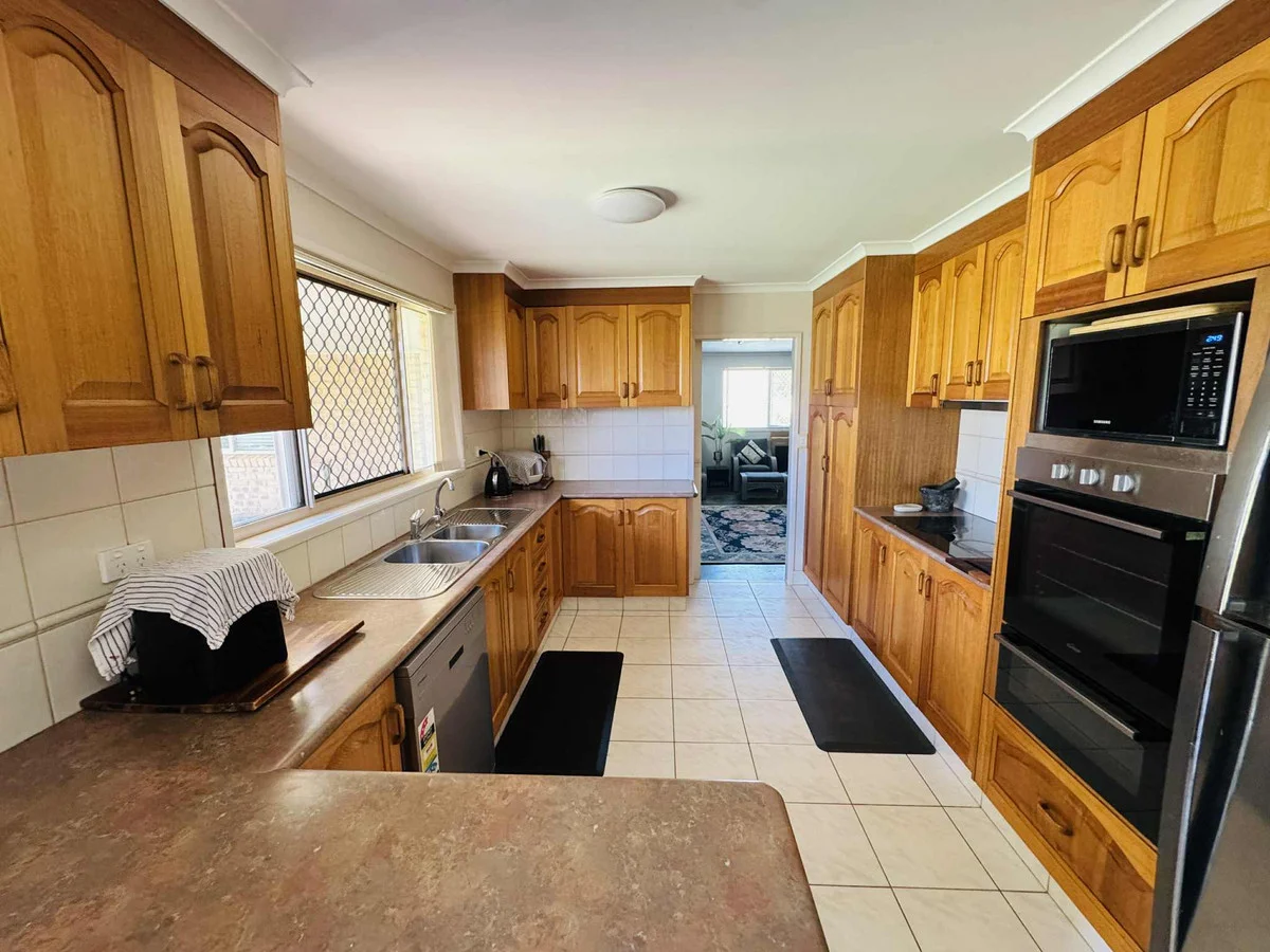 Additional image 2 of 21 Captivation Court, Avoca QLD 4670